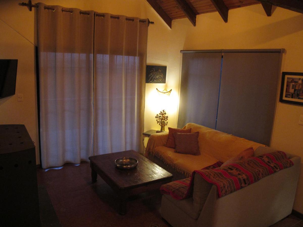 Cabana Los Pololos Villa Serrana Exterior photo